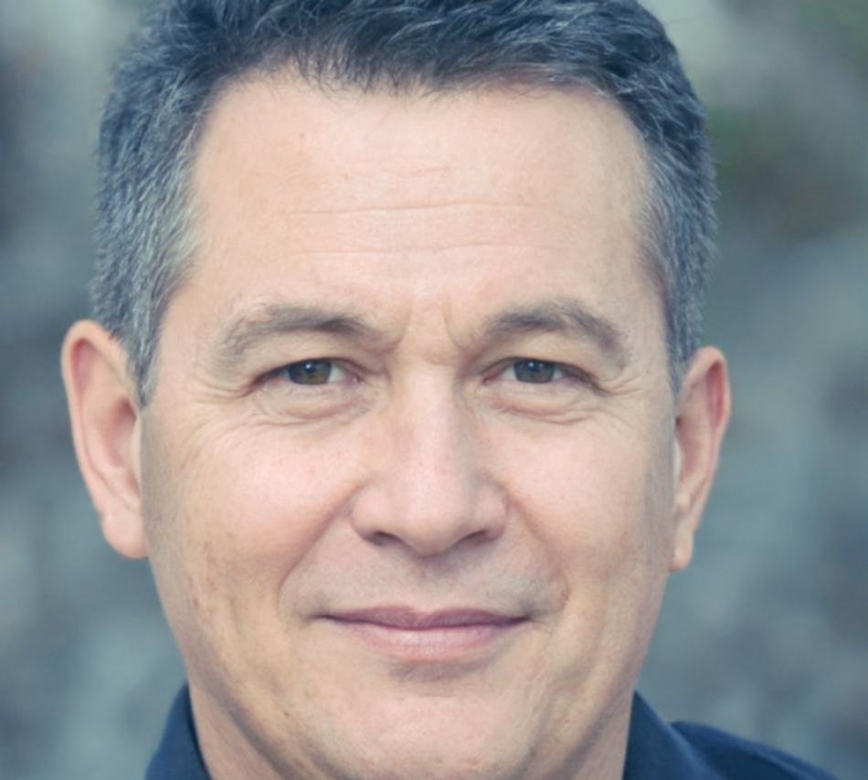 Dag Lindelöf, Spezialist für Portfolio-Analyse und Risikobewertung bei ralquisuzcy